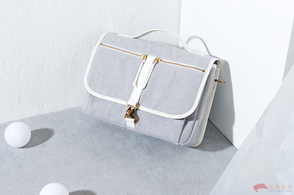 16393775627387.jpg 攝圖網_500990327_包包女士男士手提包錢包斜挎包背包(企業商用)_副本.jpg